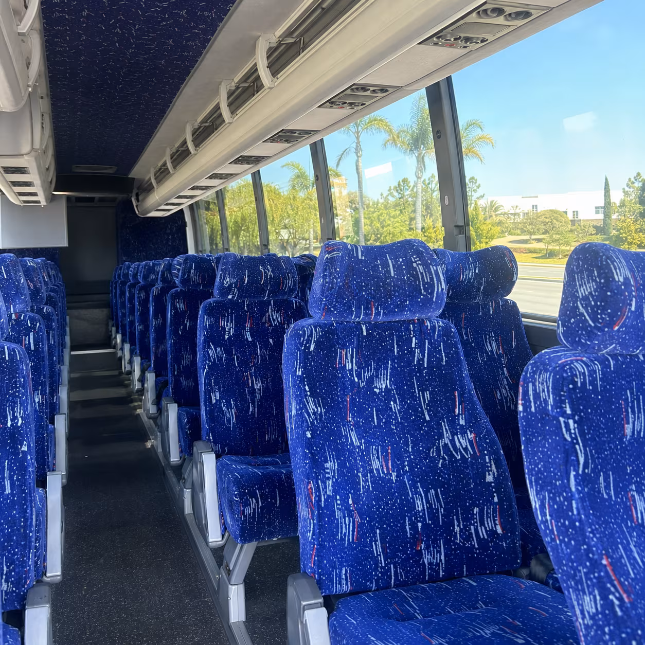 charter bus rentals to pine knob music theatre from detroit and the suburbs
