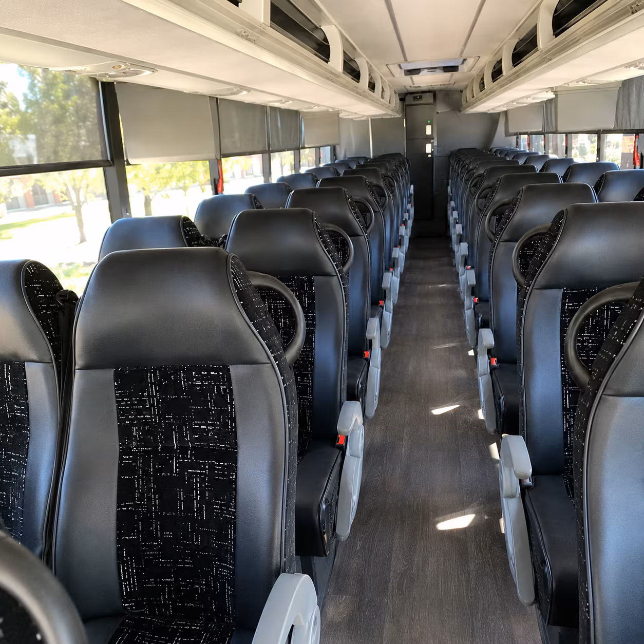 charter buses to ann arbor east lansing and michigan stadium game days