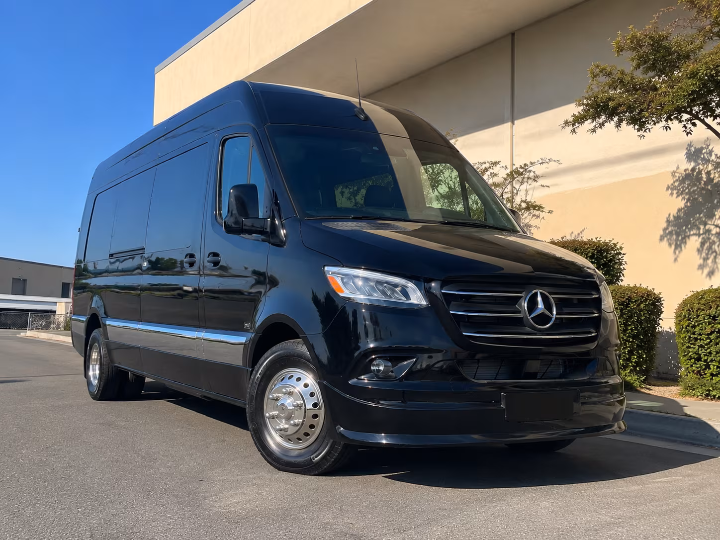 detroit long distance transportation onboard seating