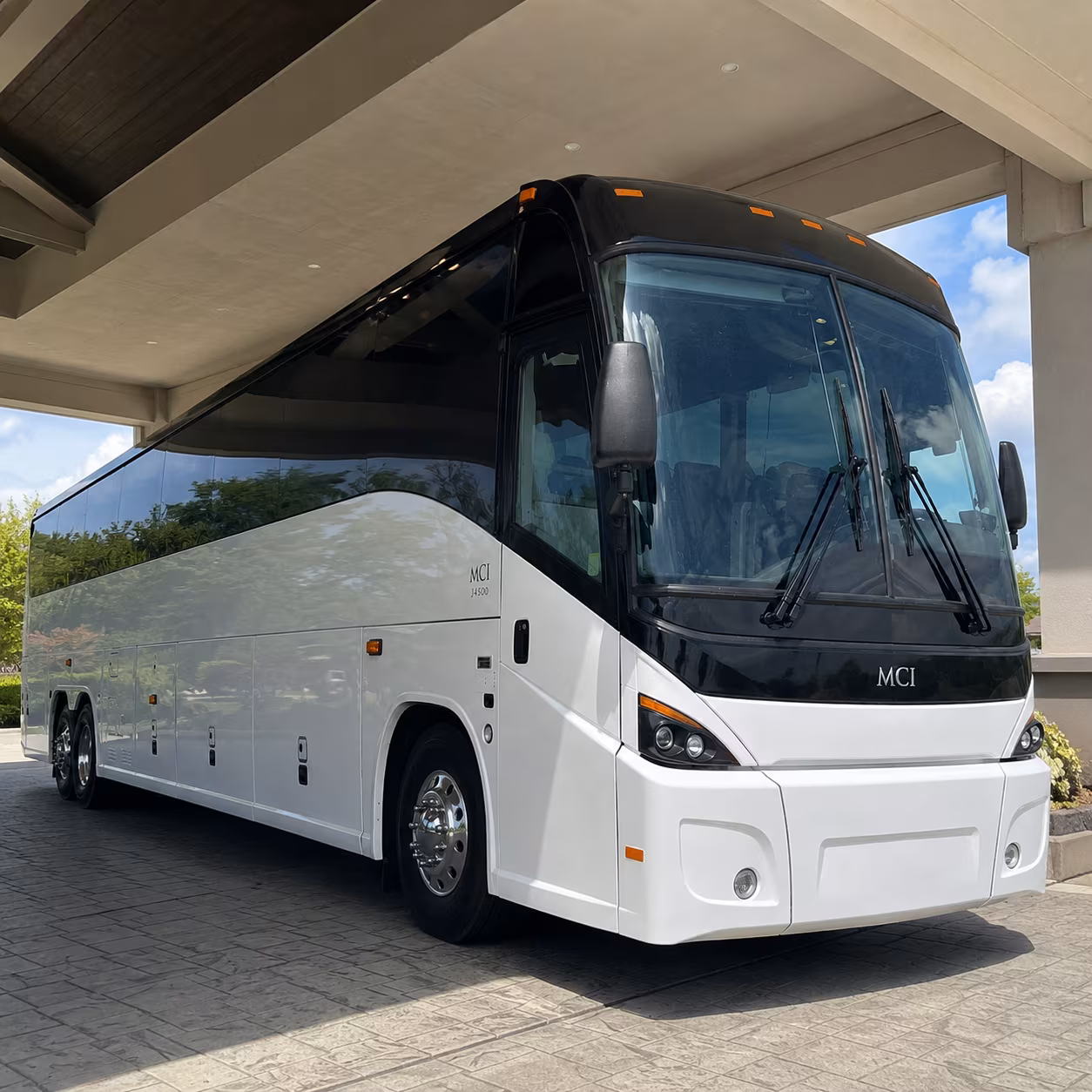 for quick and easy detroit to lansing state government shuttles charterbusservicesdetroit com has you covered